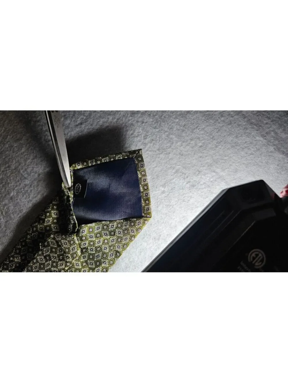 Romario Manzini Men’s Tie Olive Green Geometric Diamond Pattern Dress Necktie